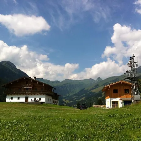 Farma Alpenbauernhaus Vorderbrandthof *