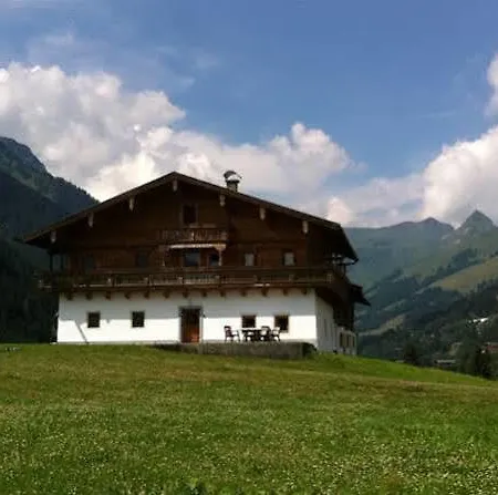 Alpenbauernhaus Vorderbrandthof Saalbach-Hinterglemm